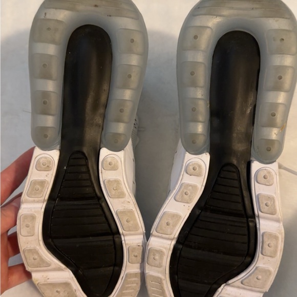 NIKE AIR MAX 270 Women's size 8 - Picture 3 of 5